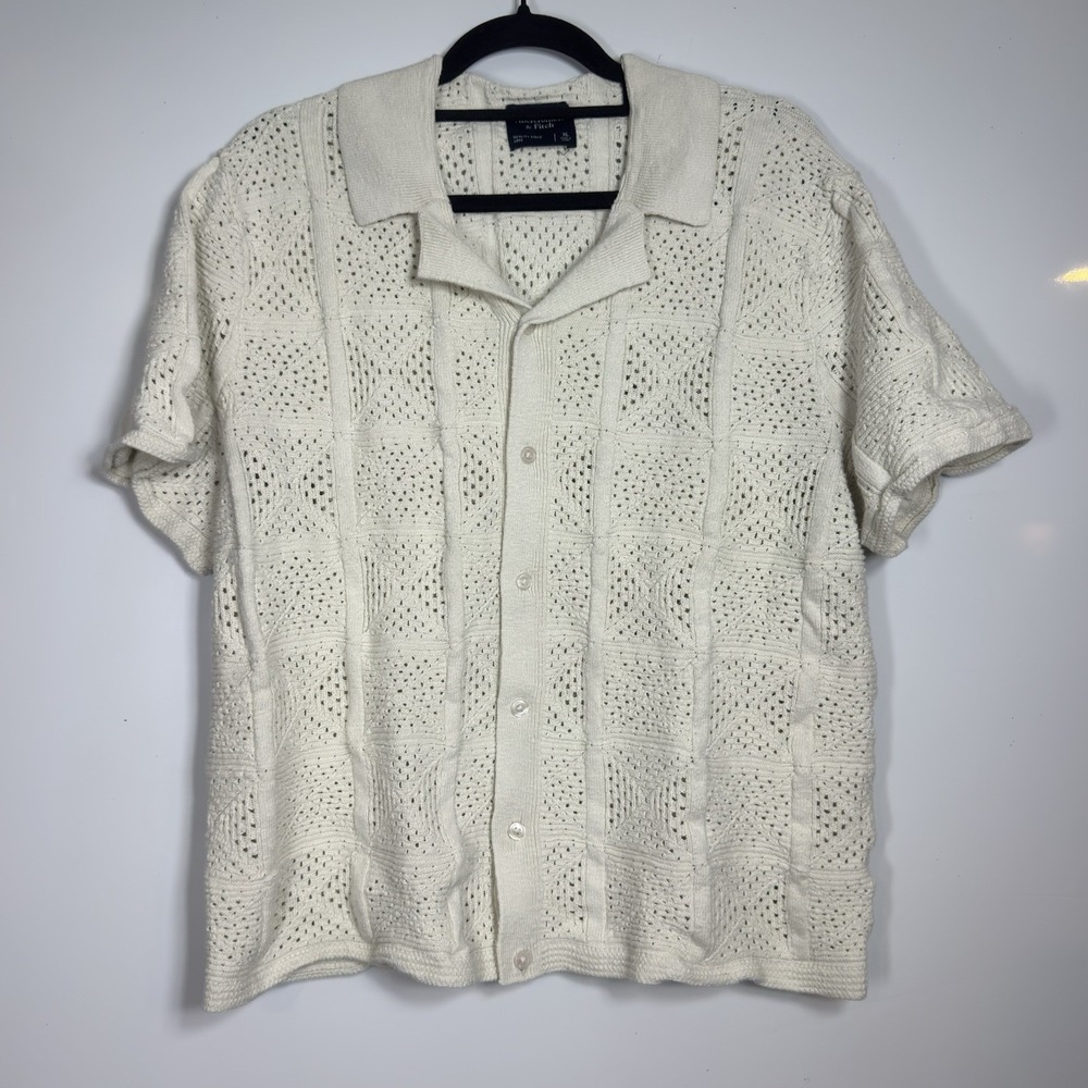 Abercrombie + Fitch Crochet Style Button Sweater Polo Mens Large Boho Beach Vaca